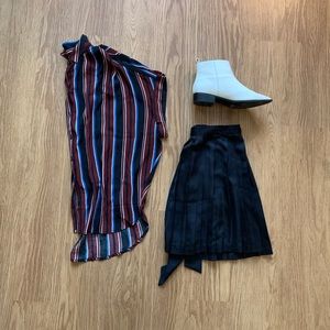 Gap Pleated Skirt